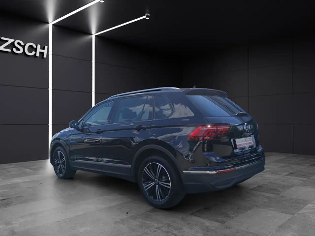 Volkswagen Tiguan TDI United MatrixLED HuD 360° Kamera Keyless AC...