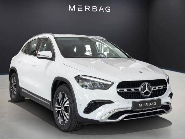 Mercedes-Benz GLA 220 4MATIC