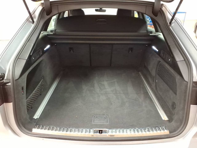 Audi A6 40 TDI Avant S-Tronic