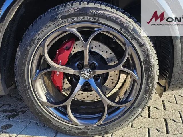 Alfa Romeo Stelvio Quadrifoglio