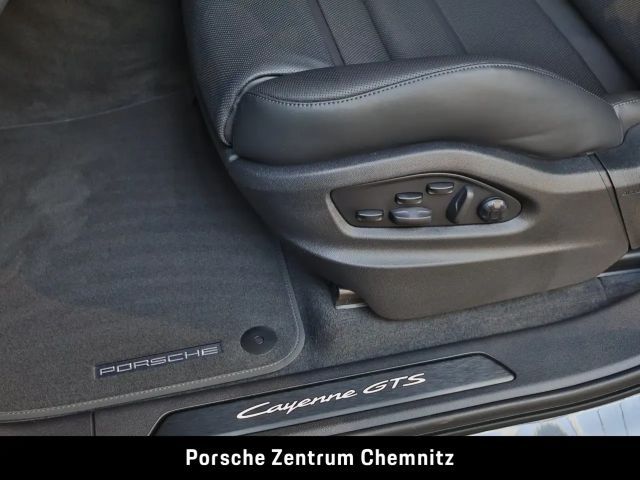 Porsche Cayenne GTS