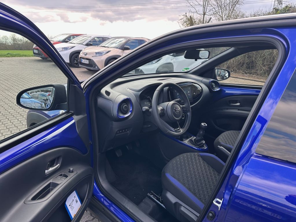 Toyota Aygo X 5-deurs Basis Team D