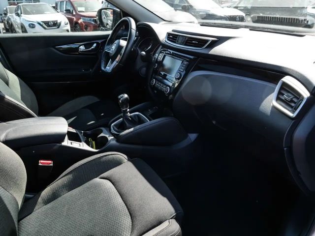 Nissan Qashqai Zama Panorama Navi 360 Kamera Mehrzonenklima DAB A