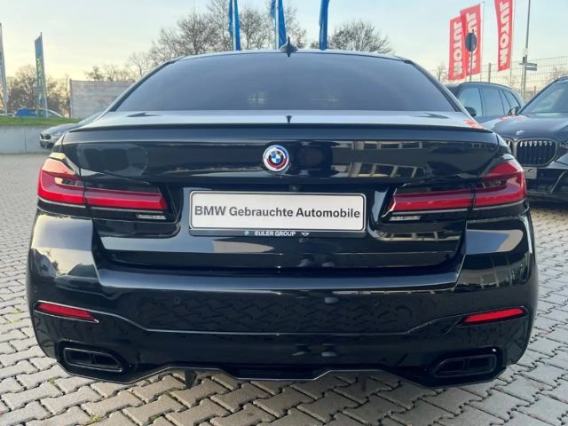 BMW 550 550i M-Sport Sedan xDrive