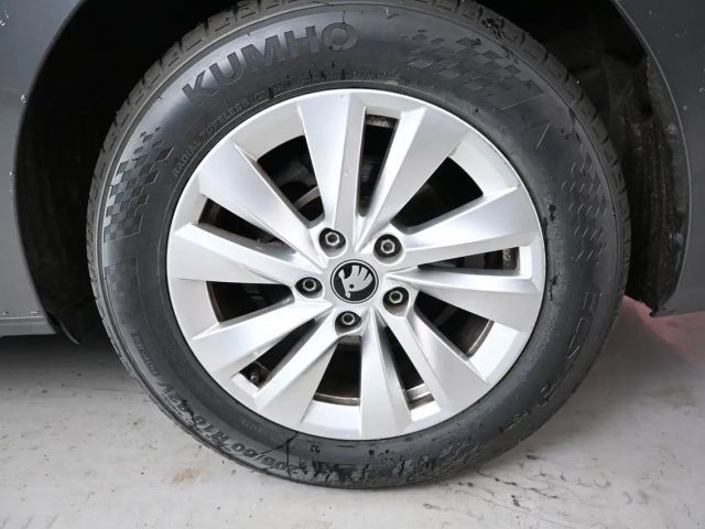 Skoda Octavia Selection