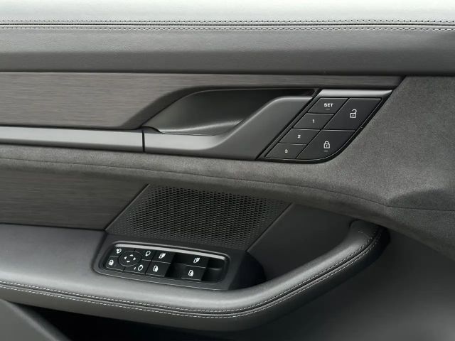 Porsche Taycan GTS Sport Turismo