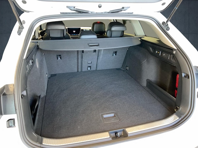 Volkswagen Passat 1.5 eTSI DSG IQ.Drive