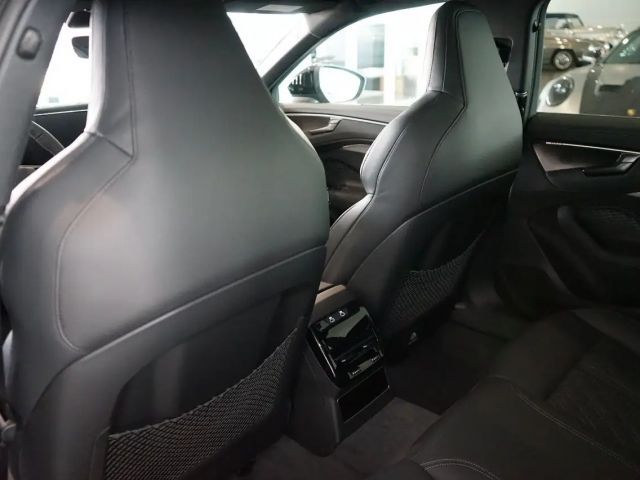 Audi A6 e-tron Avant Edition Quattro