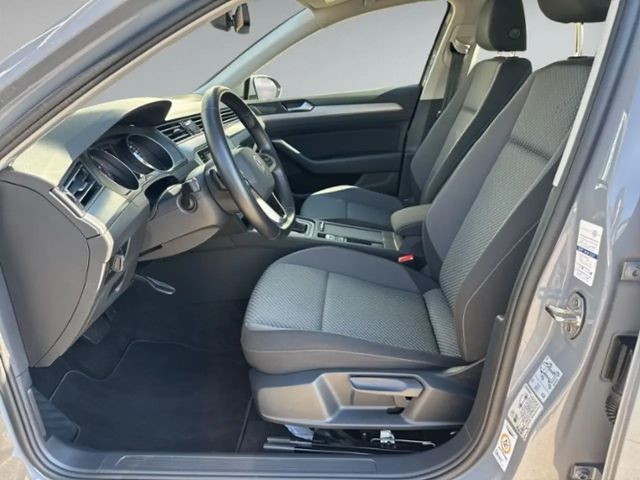 Volkswagen Passat 1.5 TSI DSG Variant