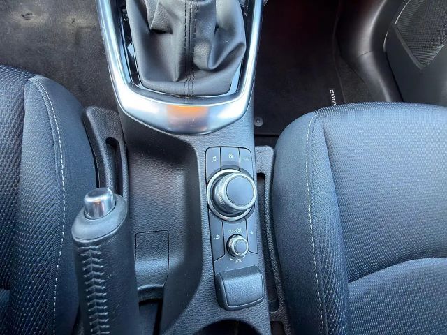 Mazda 2 Revolution SkyActiv