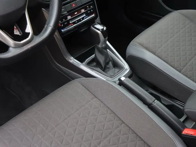 Volkswagen T-Cross 1.0 TSI DSG Style