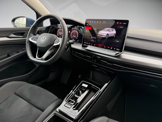 Volkswagen Golf 1.5 eTSI DSG Golf VIII