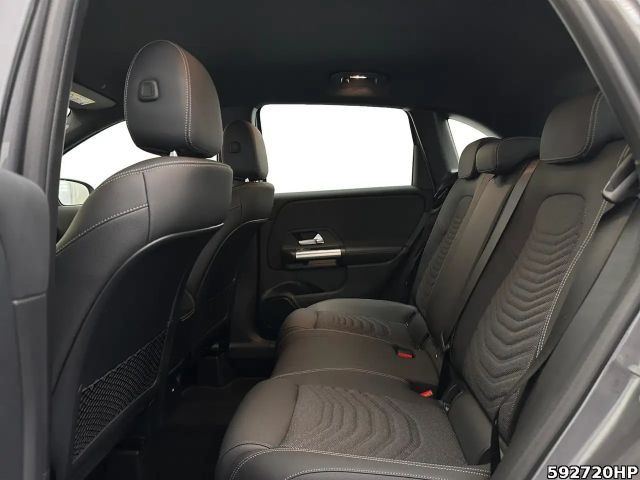 Mercedes-Benz B 200 Progressive