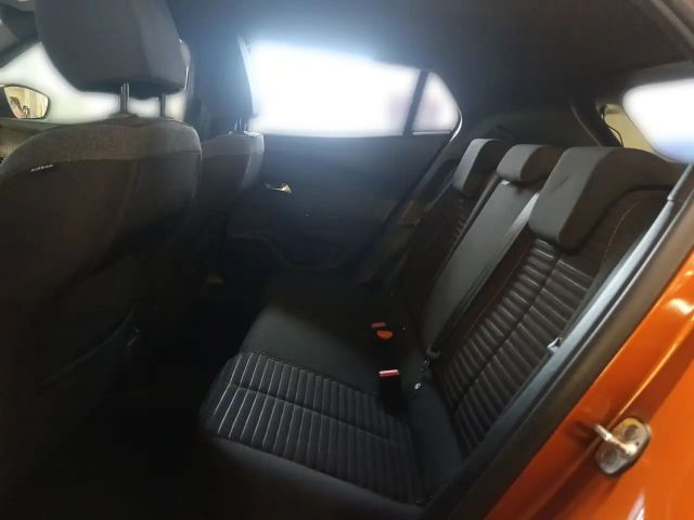 Peugeot 2008 Active Pack PureTech