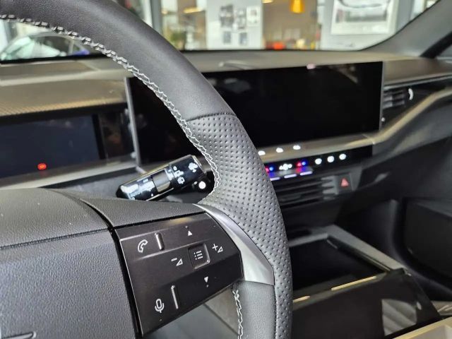 Opel Grandland X NEUES MODELL 194 PS Automatik Anhängerkupplung Plu