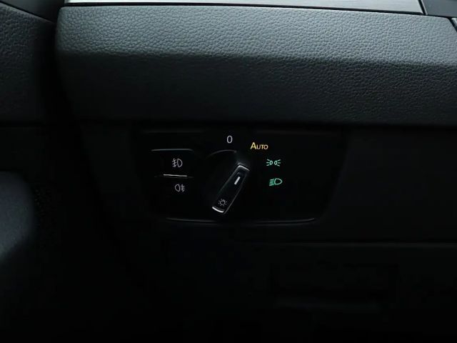 Volkswagen Passat Business DSG Variant