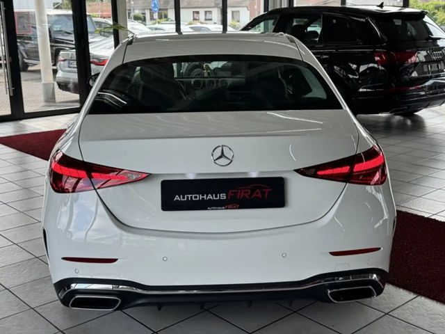 Mercedes-Benz C 180 Sedan