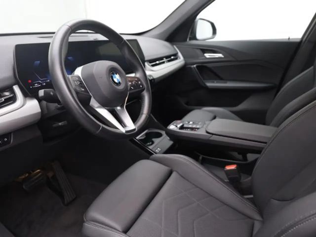 BMW X1 AUTOMAAT - LED - NAVI