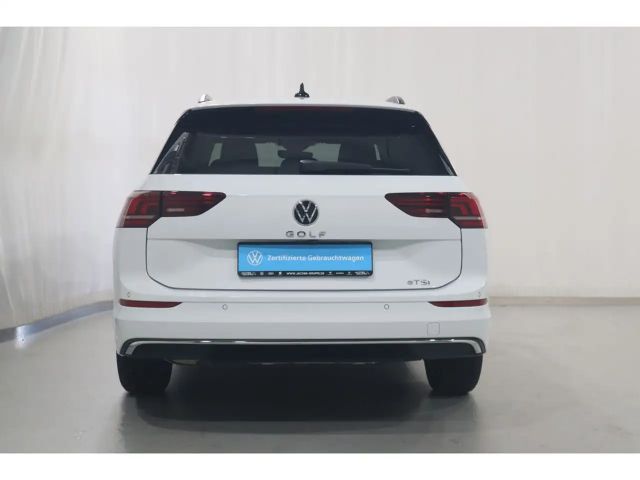 Volkswagen Golf 1.5 eTSI DSG Variant