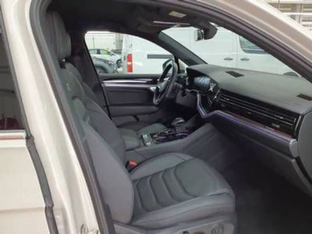 Volkswagen Touareg 3.0 V6 TDI R-Line