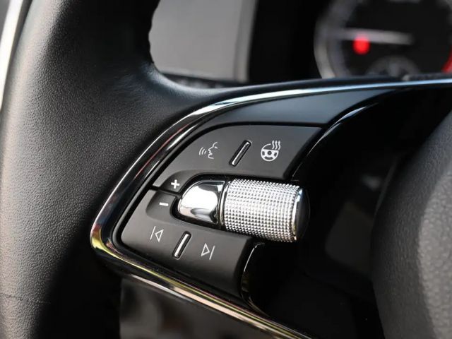 Skoda Karoq Karoq 2,0 TDI / AHV / 1.Besitz/