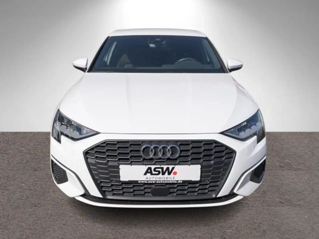 Audi A3 30 TDI S-Tronic Sedan