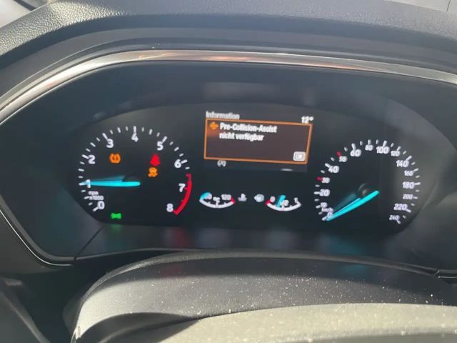 Ford Focus Titanium Wagon