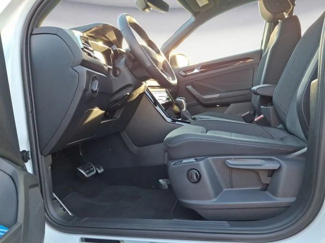 Volkswagen T-Roc 1.5 TSI DSG R-Line