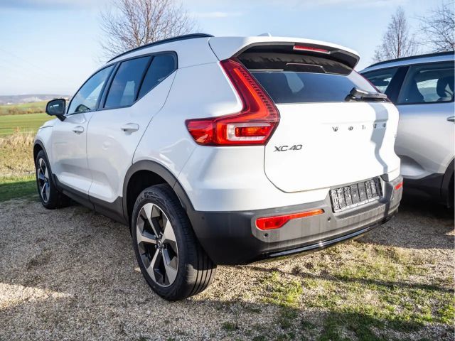 Volvo XC40 Dark Plus