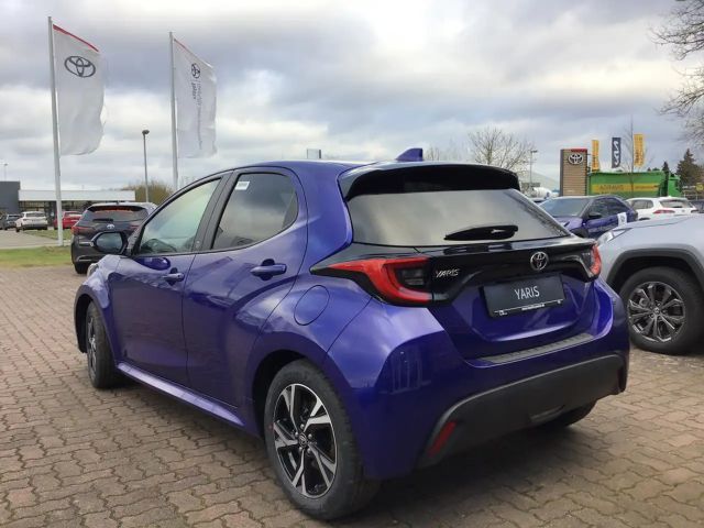 Toyota Yaris Hybride Team D