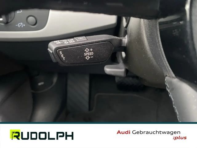 Audi A4 40 TFSI Avant S-Tronic