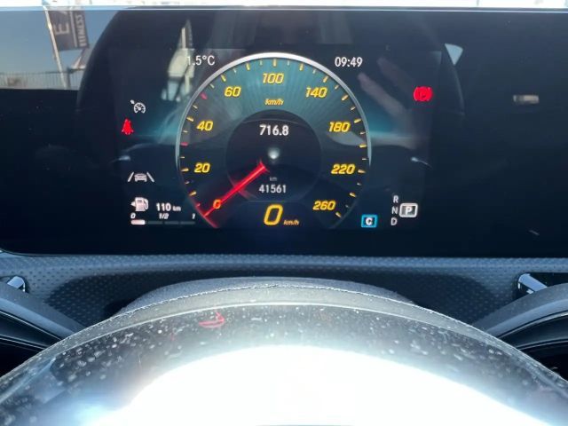 Mercedes-Benz CLA 200 AMG Line Coupé