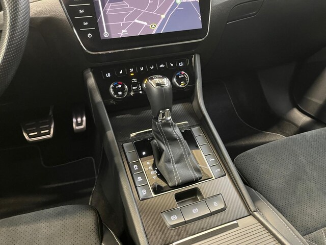 Skoda Superb 2.0 TDI 4x4 Combi Sportline