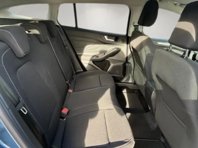 Ford Focus Titanium Wagon