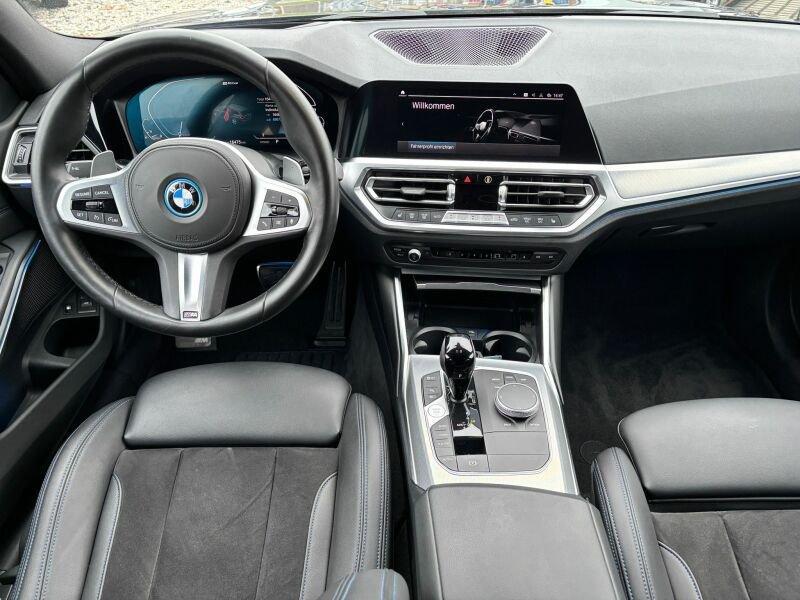 BMW 320 320e Touring xDrive