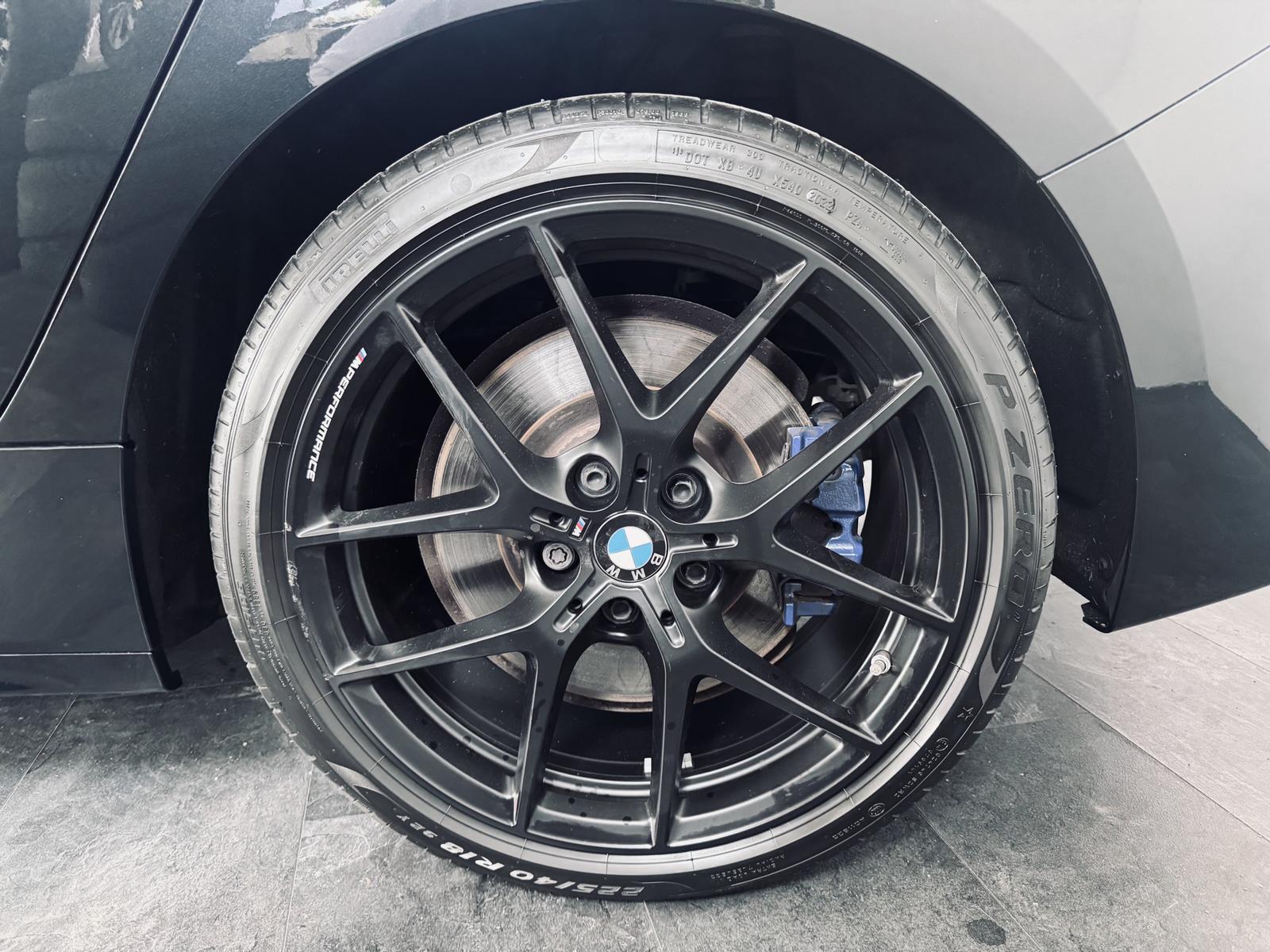 BMW 135 135i Sedan xDrive