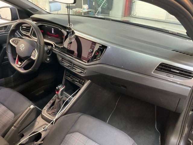 Volkswagen Polo 2.0 TSI DSG