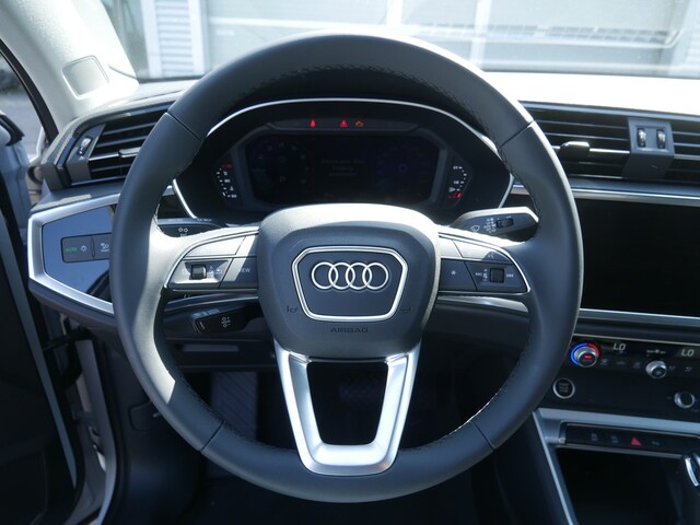 Audi Q3 S-Tronic