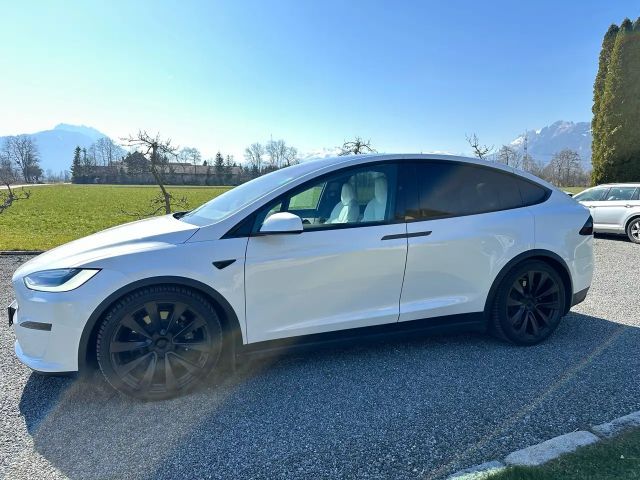 Tesla Model X LongRange neues Model 7 Sitze 22 Zoll AHK