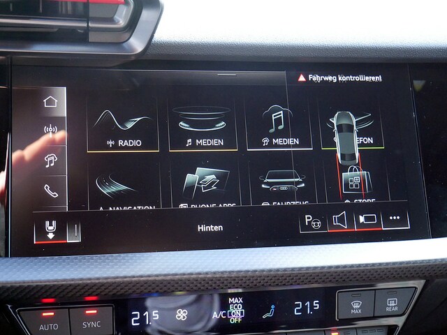 Audi RS3 Quattro S-Tronic Sedan