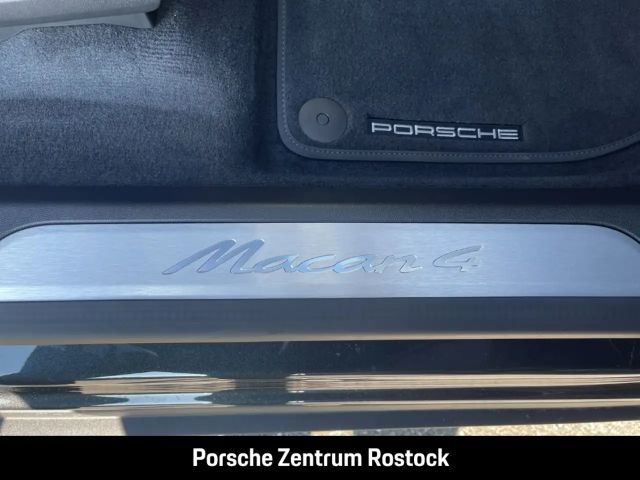Porsche Macan 4