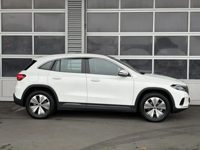 Mercedes-Benz EQA 300 4MATIC Progressive