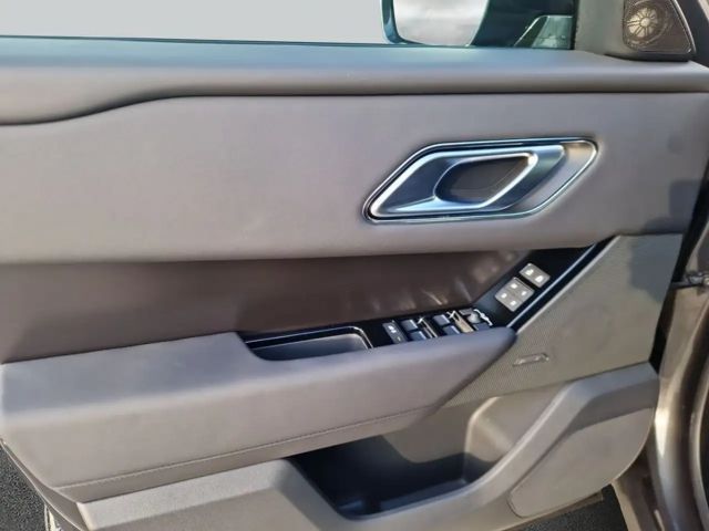 Land Rover Range Rover Velar D300 Dynamic SE