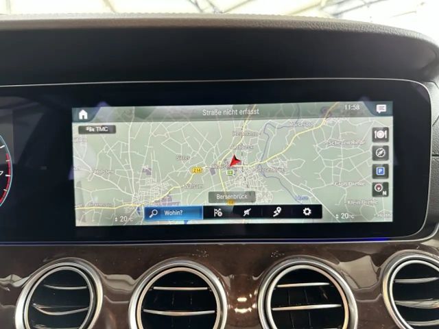 Mercedes-Benz E 200 EXCLUSIVE Sedan