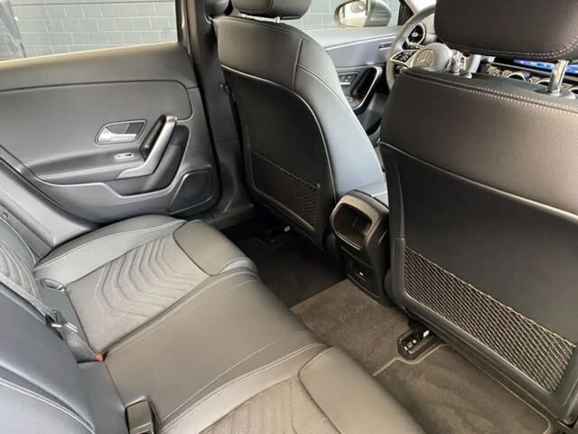 Mercedes-Benz A 200 Progressive