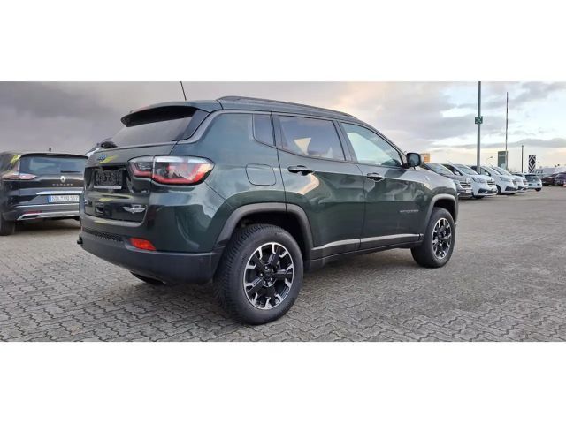 Jeep Compass 4x4 Hybrid Trailhawk