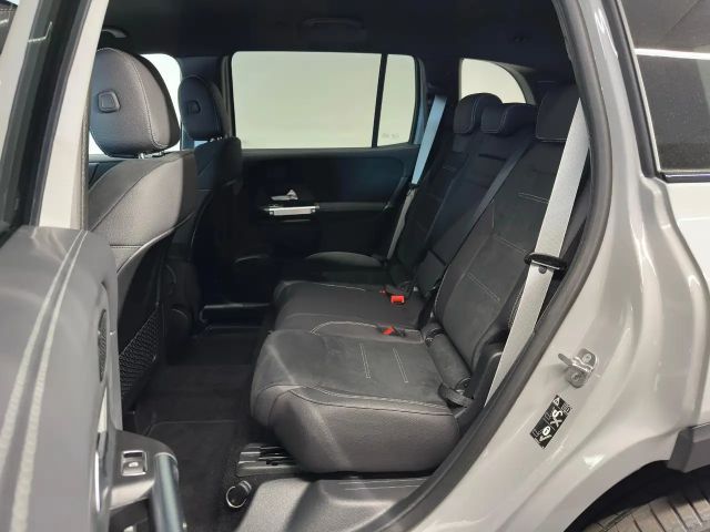 Mercedes-Benz GLB 200 4MATIC GLB 200 d