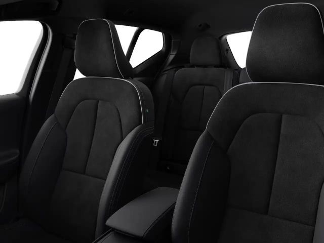 Volvo XC40 Dark Plus