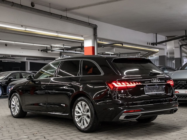 Audi A4 35 TFSI Avant S-Tronic