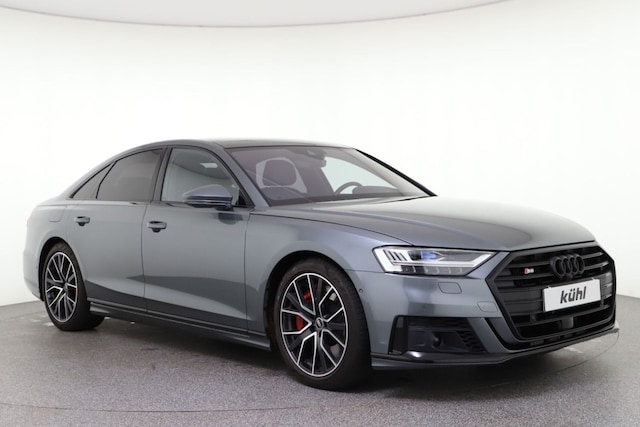 Audi S8 Quattro